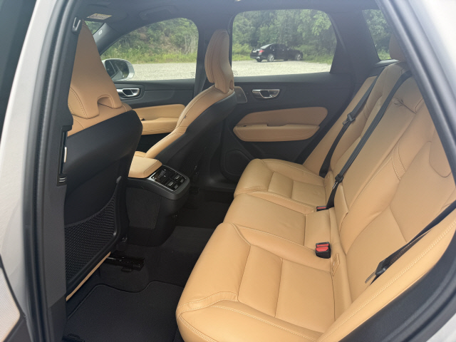 [+Cars]  йиī ã´ٸ顦 ȸ  ` XC60`